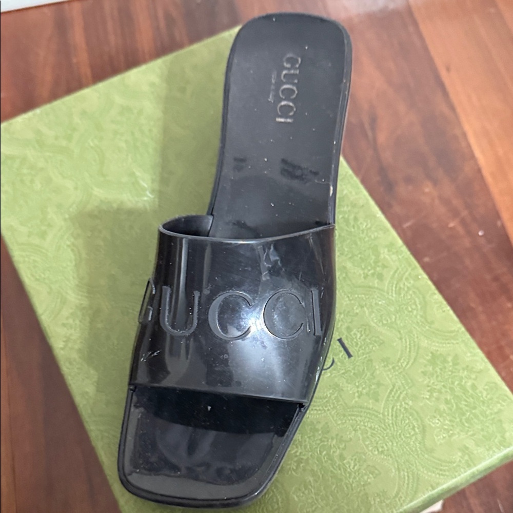 Gucci Glossy Black Slide Sandals - Picture 12 of 13